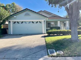 450 Mockingbird Dr, Lodi, CA 95240