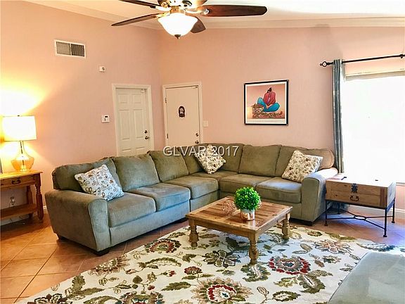 3rd image of 808 Purcell Dr