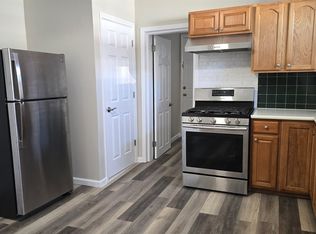 667 Broadway APT 1, Bayonne, NJ 07002