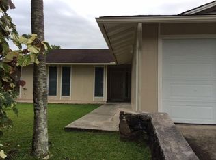 1215 Akiahala St, Kailua, HI 96734
