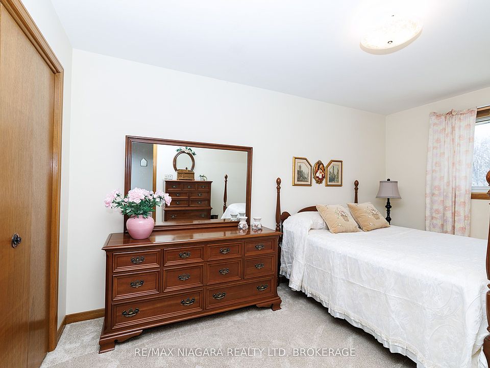 13th image of 4409 Latina Cres