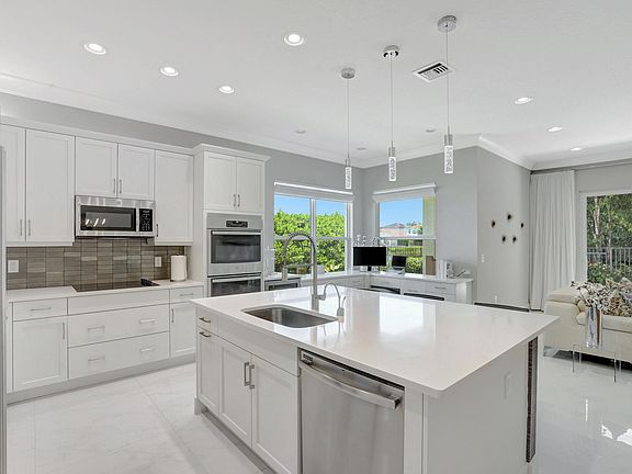 2nd image of 15264 Seaglass Terrace Lane