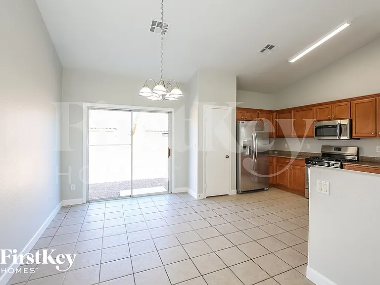 6138 Sydney Bay Ct — Photo 5