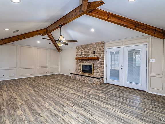 5th image of 6945 Harriet Rd