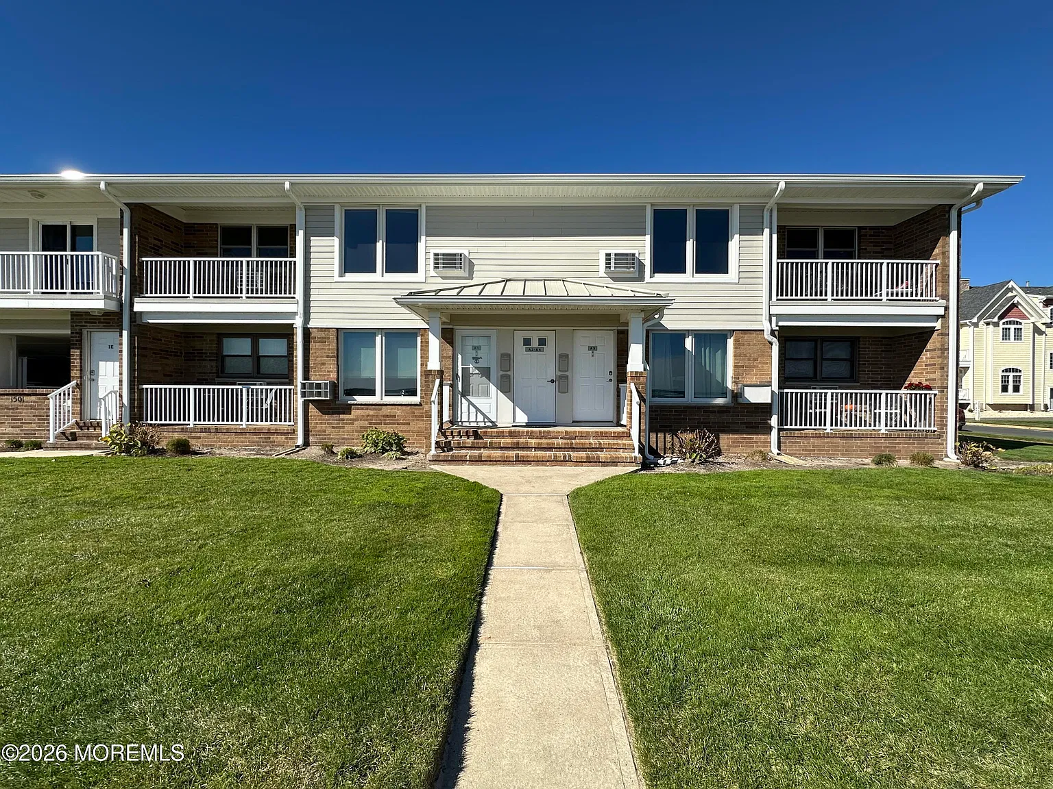 1 bed, 832 sqft, $2,700 — Photo 4