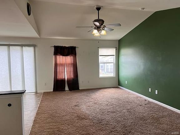 5th image of 220 Gobbler Dr