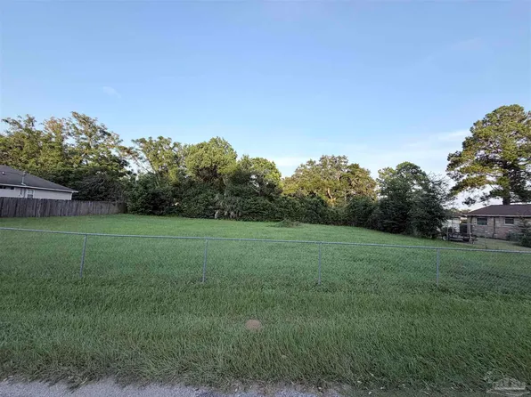 2540 N Z St, Pensacola, FL 32505