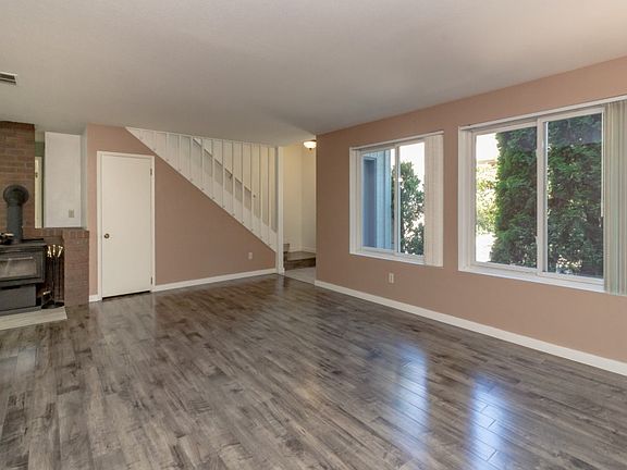 4th image of 4249 S 172nd St