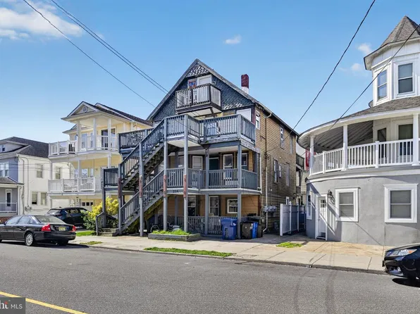 206 E Glenwood Ave, Wildwood, NJ 08260