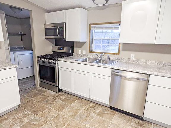 4th image of 523 54th Ave #39