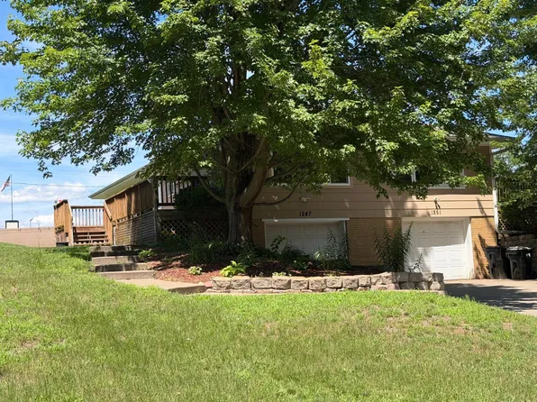 1247 167th Ave NE, Ham Lake, MN 55304
