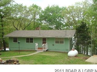 212 Ridgewood Acres Dr, Sunrise Beach, MO 65079
