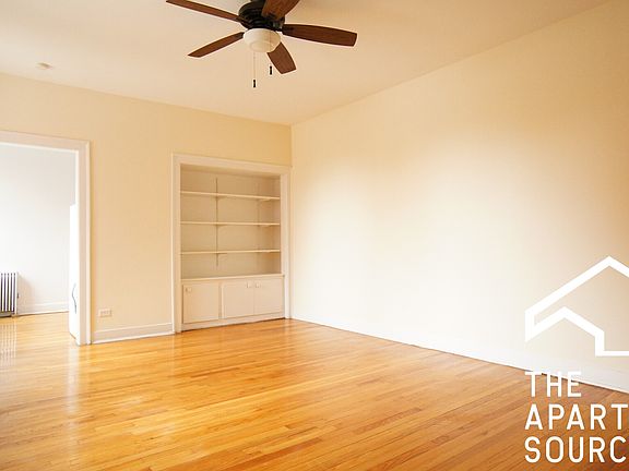 2nd image of 2737 N Spaulding Ave APT 214