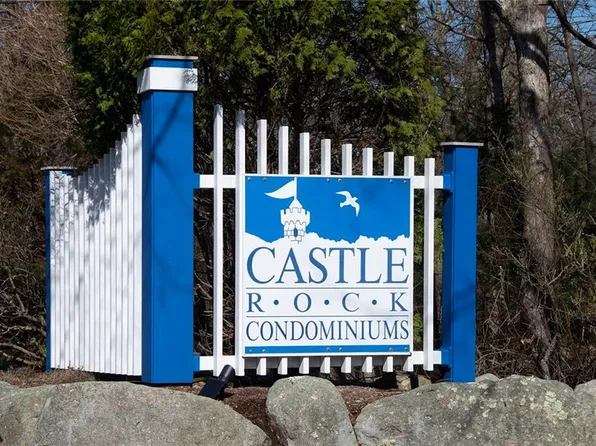 16 Castle Rock Dr #B, Charlestown, RI 02813