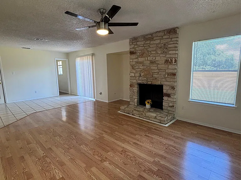12309 Tipperary Cv — Photo 4