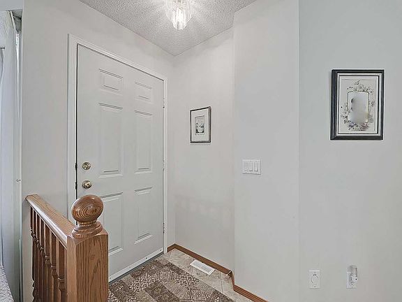 3rd image of 104 Riverside Pl NW