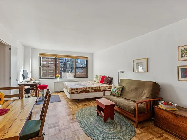 301 E 69th St APT 14A, New York, NY 10021