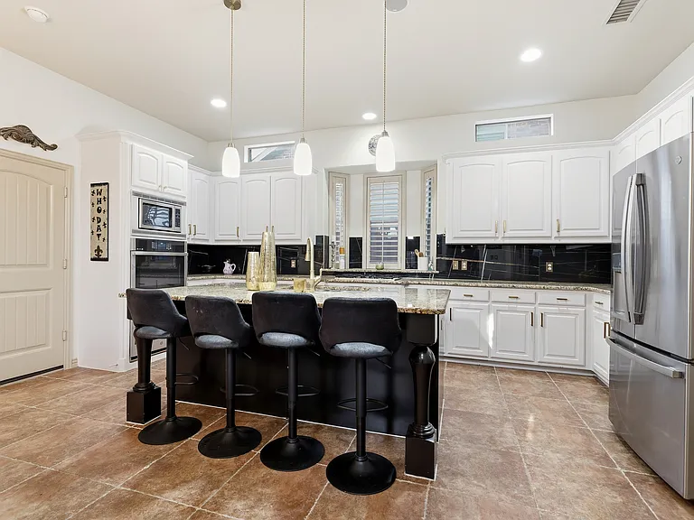 2948 Clearfork Trl — Photo 33