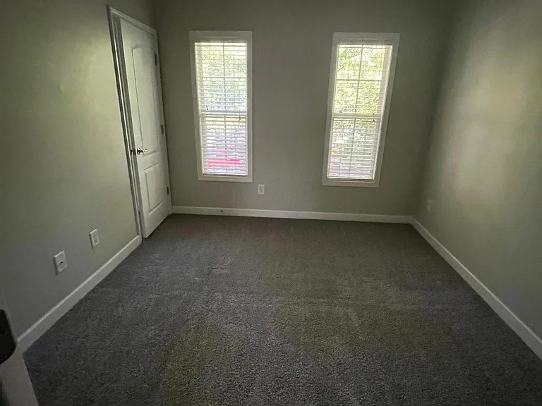 133 Singleton Rd — Photo 12