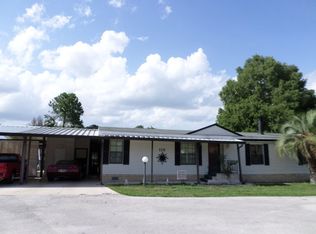 116 Burma Island Rd, Leesburg, FL 34788