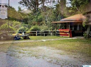 2001 Main St E, Hartselle, AL 35640