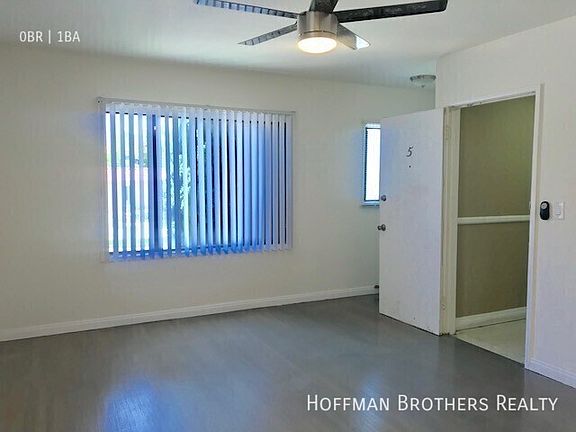 5th image of 2611 S Sepulveda Blvd #8