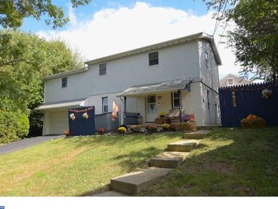 3215 Gray St, Reading, PA, 19605