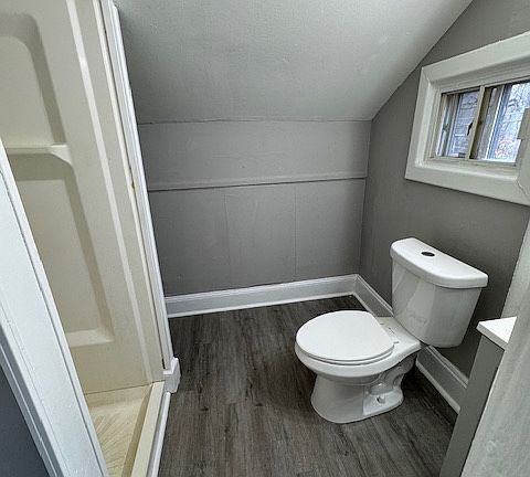 5th image of 2619 Gwynndale Ave APT 2