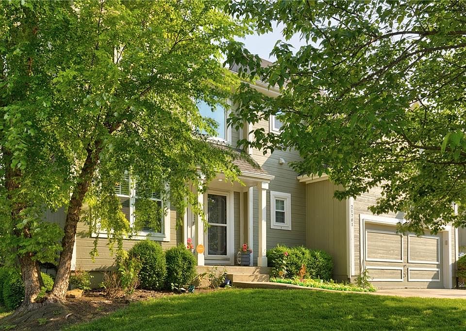 21701 W 49th St, Shawnee, KS 66226 Zillow
