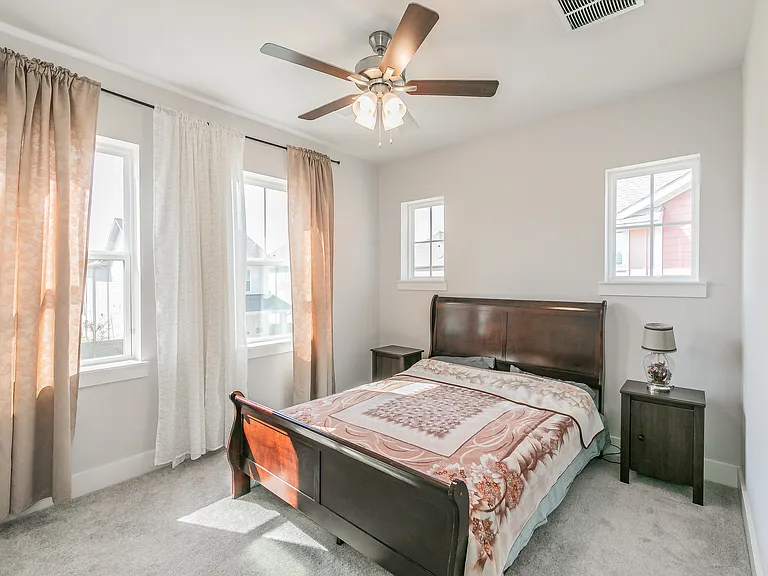 6113 Kendrick Mews — Photo 17