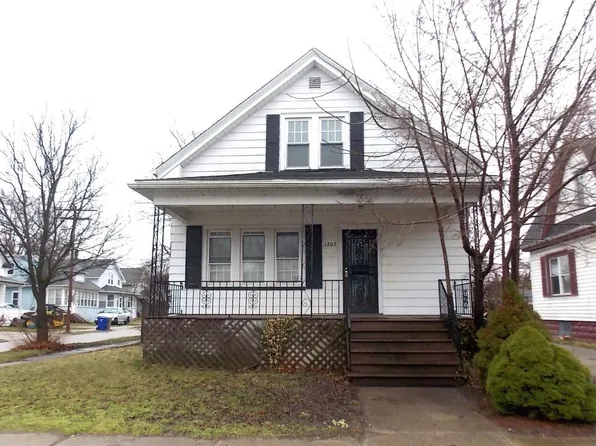 1303 69th STREET, Kenosha, WI 53143