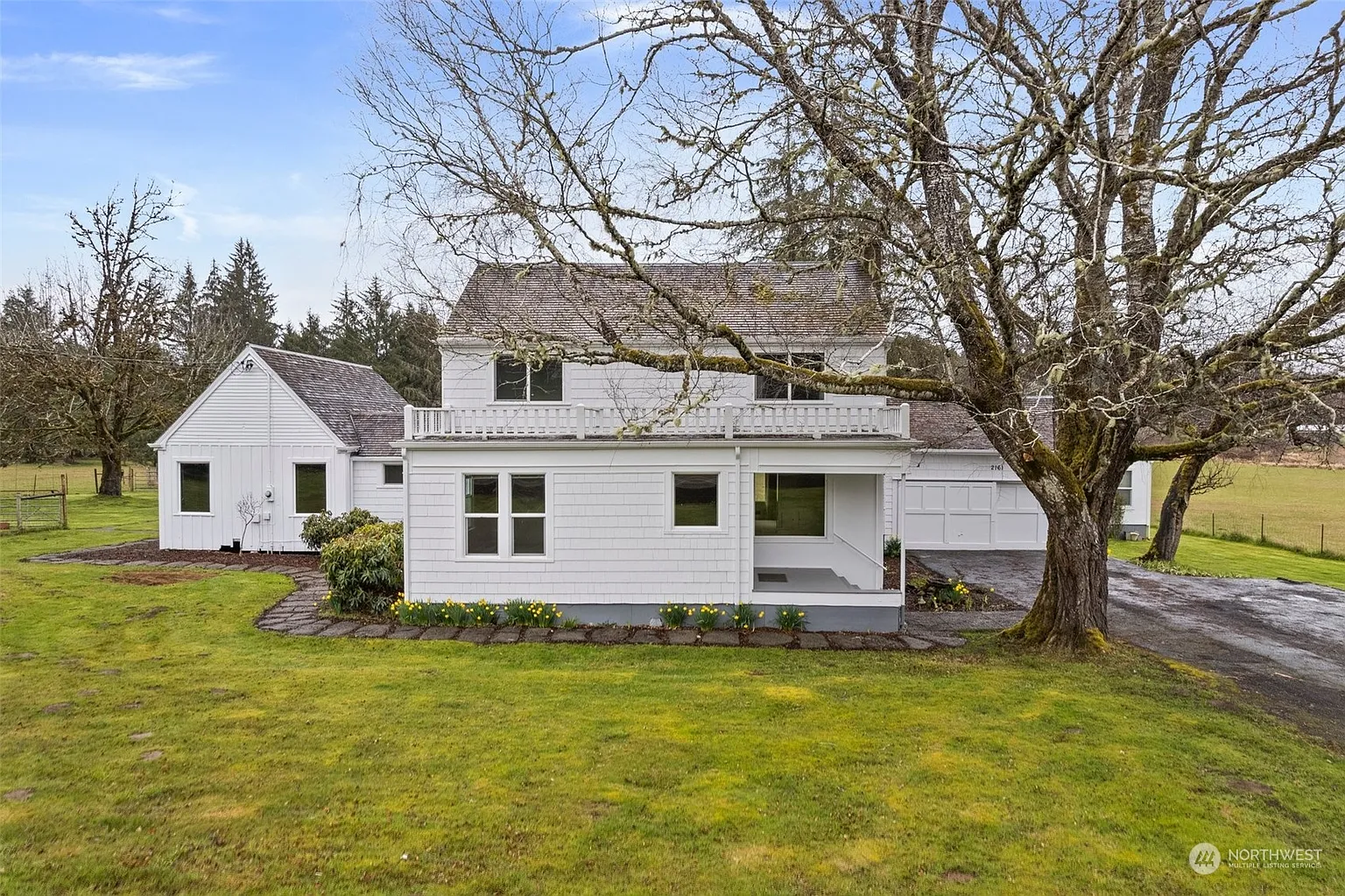 2161 Fowler Road photo 1