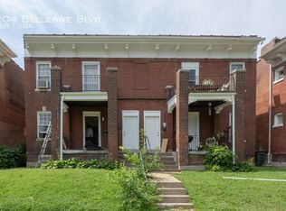 204-206 Bellerive Blvd, Saint Louis, MO 63111