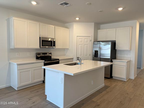 3rd image of 18236 W AVENIDA DEL SOL --