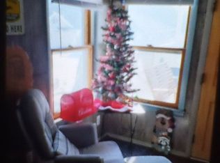 619 Frankford Rd, Louisiana, MO 63353