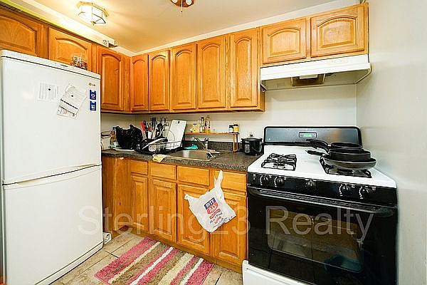 1st image of 31-32 31st St #2A