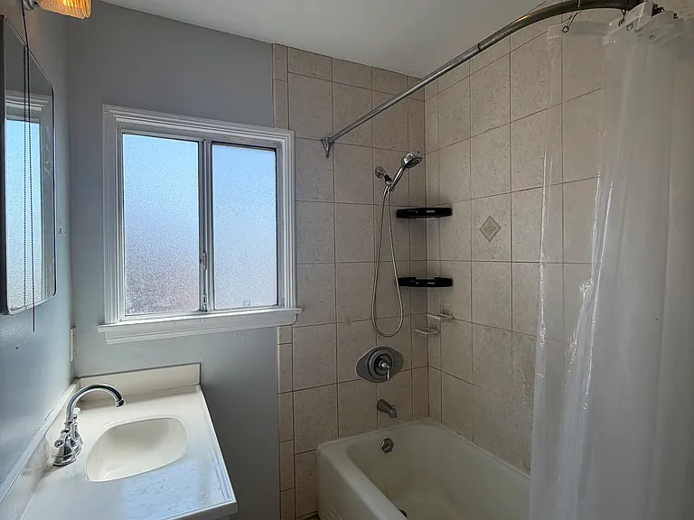1229 S 2nd St #D — Photo 13