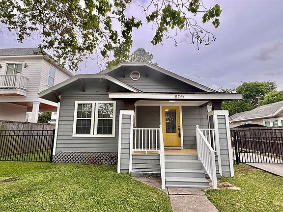 2nd image of 805 Tabor St
