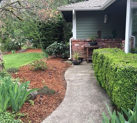 2nd image of 13909 109th Avenue Ct E