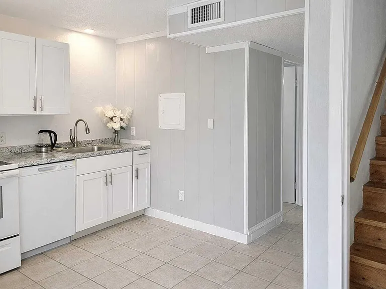 3314 Northside Dr #55 — Photo 10