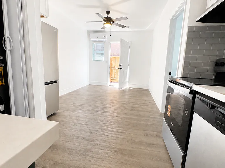 505 S Renn Ave — Photo 5