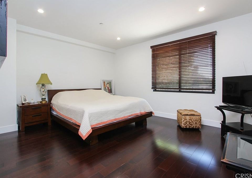 1st image of 4440 Talofa Ave #201
