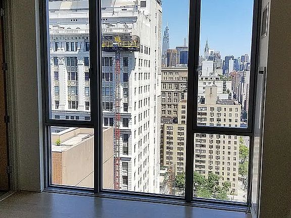 5th image of 110 3rd Ave APT 20B