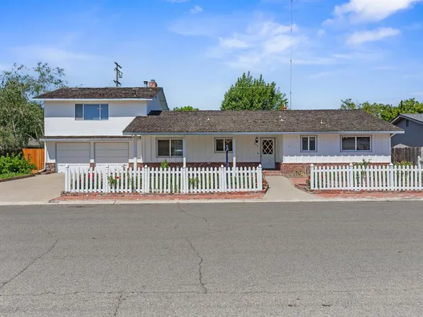 3013 Fredericksburg Way, Modesto, CA 95355