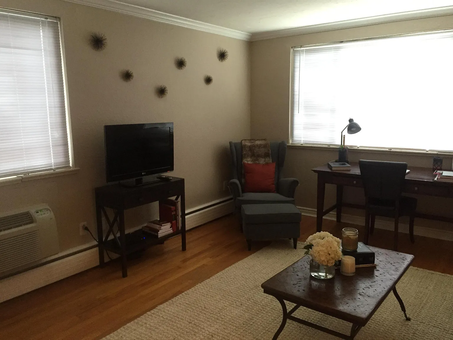 2320 S University Boulevard — Photo 4