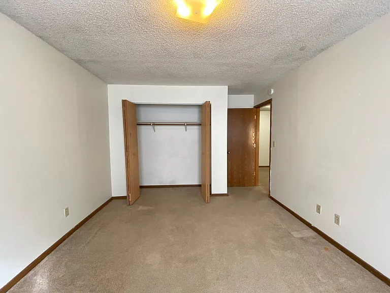 624 S. Gilbert Street — Photo 14