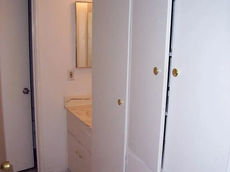 16330 Orick Ave #8 — Photo 13
