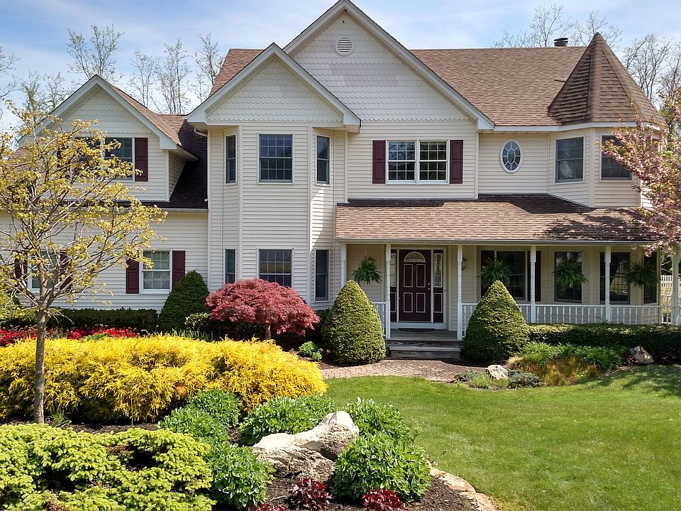 1st image of 5 Johnette Ct