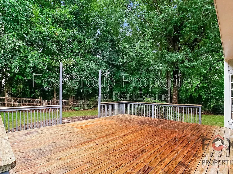 16125 Farmall Dr — Photo 20