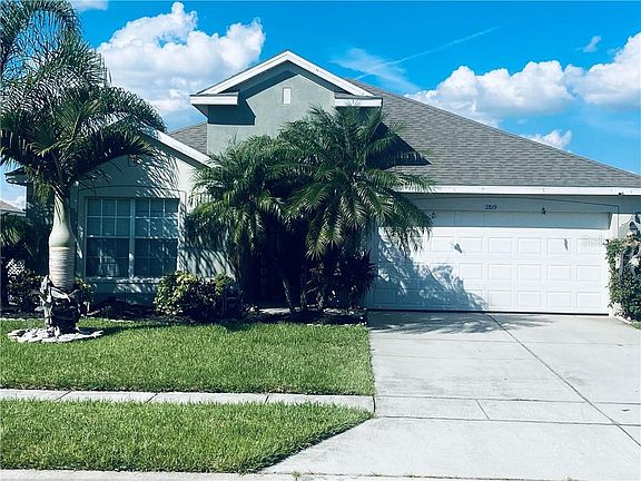 2nd image of 2819 Alton Dr